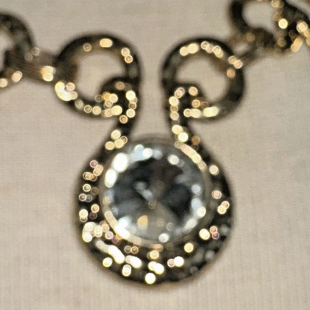 Unbranded Statement Necklace Womens OS Gold Excellent Crystal Bib Hammered Metal